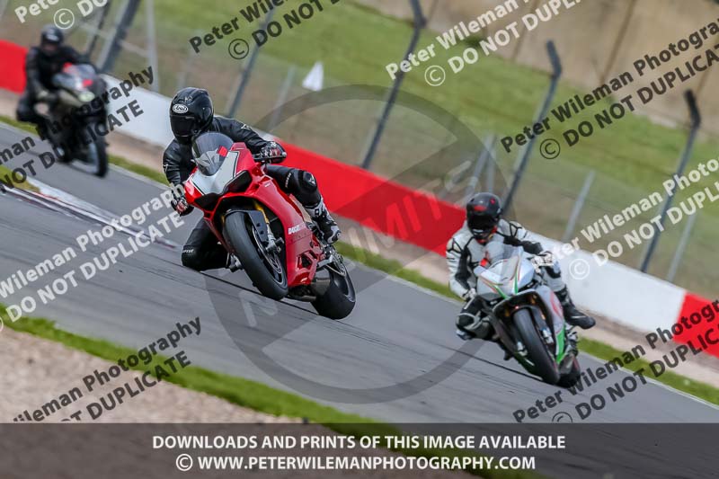PJ Motorsport Photography;donington no limits trackday;donington park photographs;donington trackday photographs;no limits trackdays;peter wileman photography;trackday digital images;trackday photos